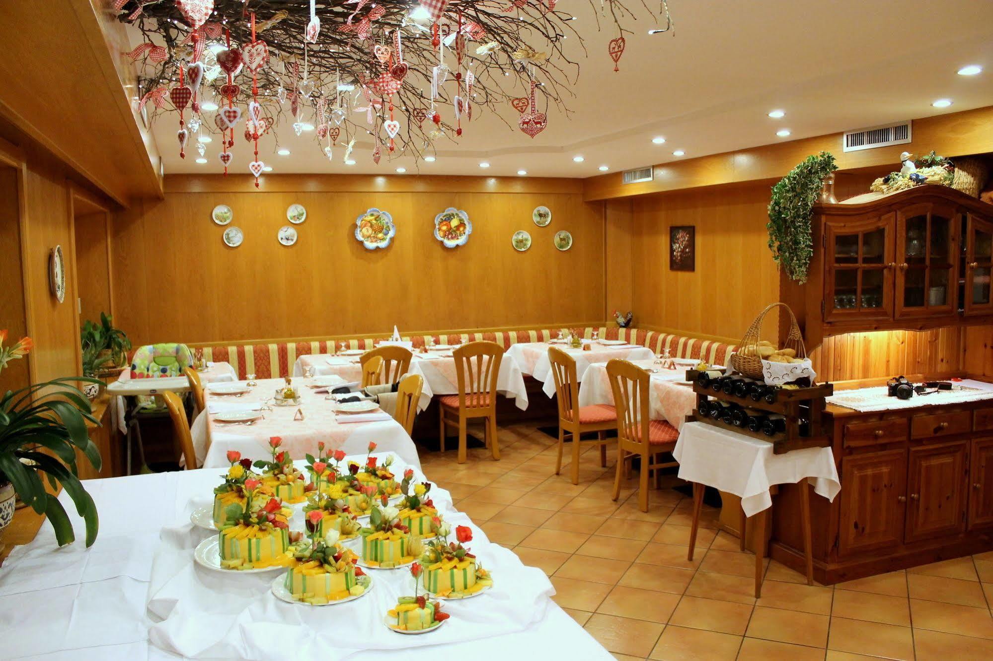 Albergo Trentino Moena Ngoại thất bức ảnh